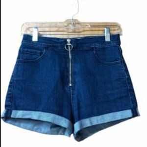 Columbia Khaki hiking outdoors shorts